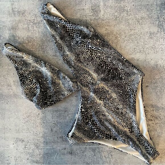 Baobab Collection Kash Cutout Bathing Suit S NEW - Picture 1 of 6